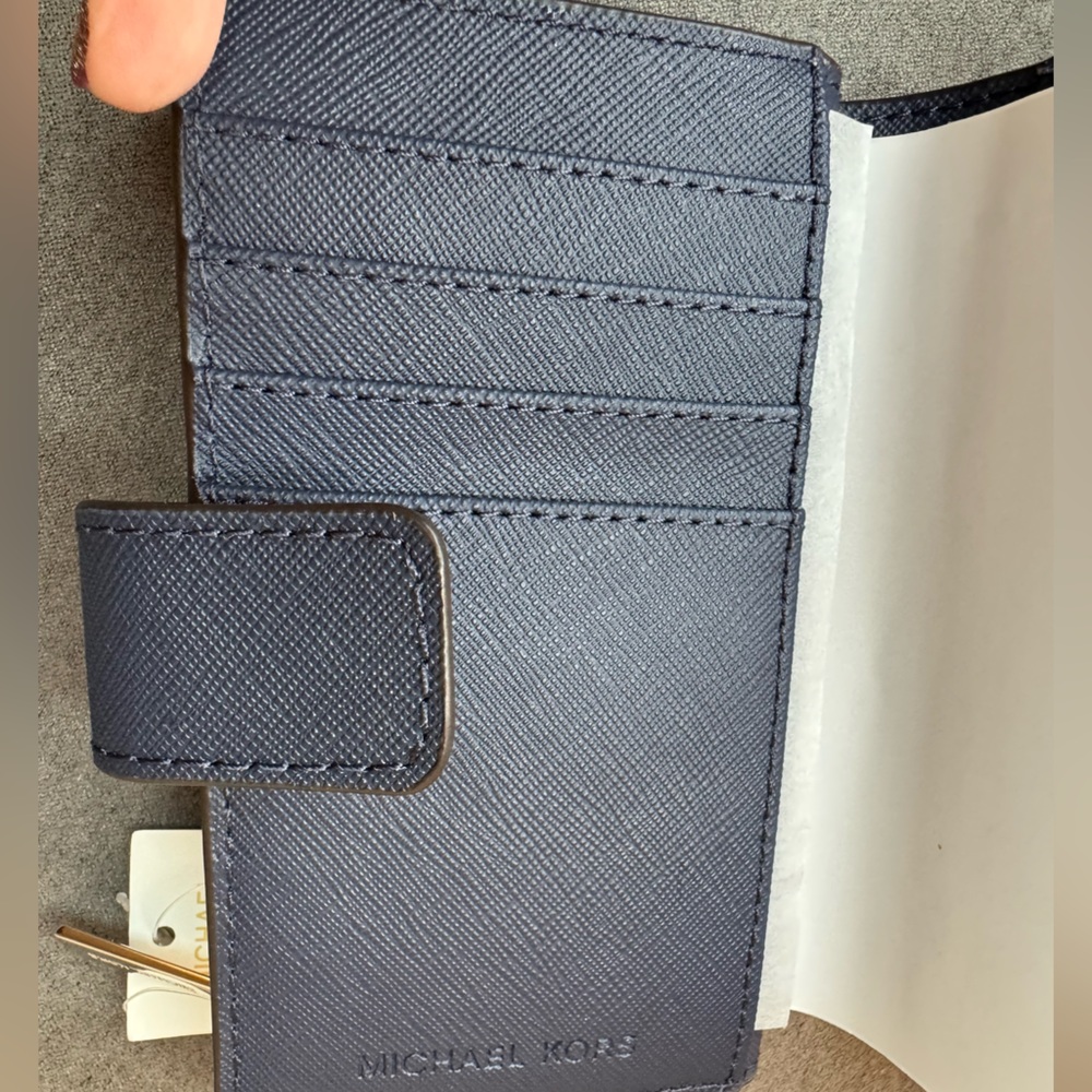 Michael Michael Kors Jet Set Travel Navy Leather Zip Wallet | NWT - Picture 9 of 13